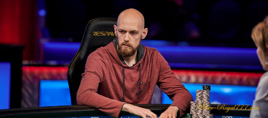 Stephen Chidwick won the title of "Player of the Year" according to CardPlayer 1