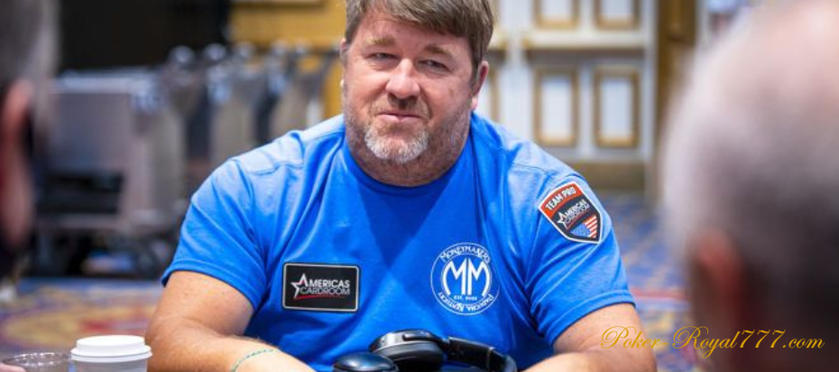 Chris Moneymaker closed the poker room 1